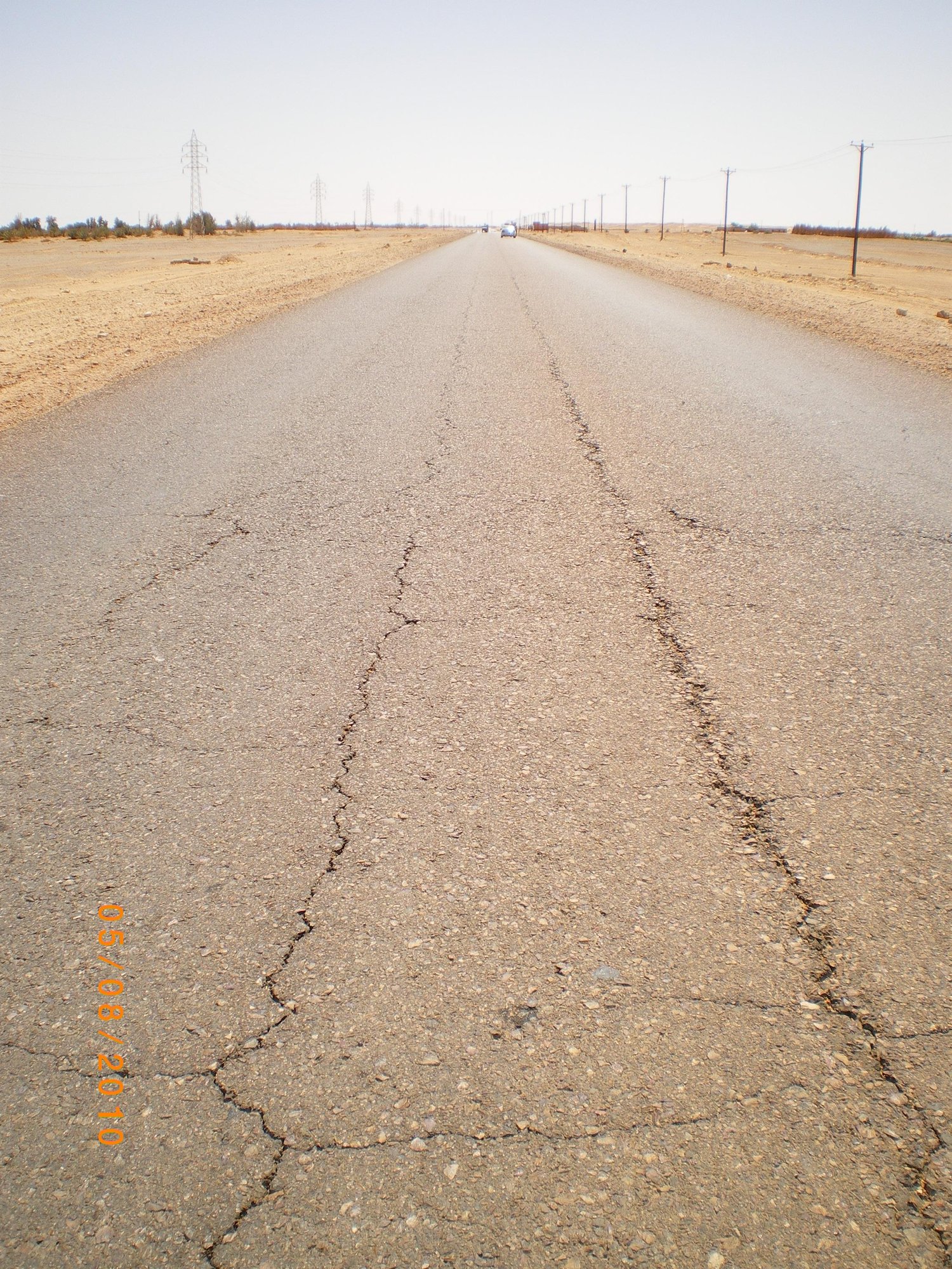 Types of road cracks and how to avoid them